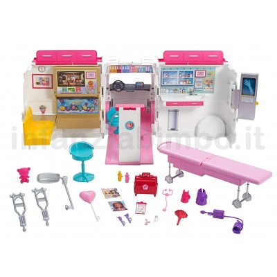 Ambulanza di new arrivals barbie