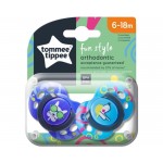 Tommee Tippee Set 02 Succhietti 18-36 m Fun Style in Silicone Ortodontico Azzurro e Blu Dog